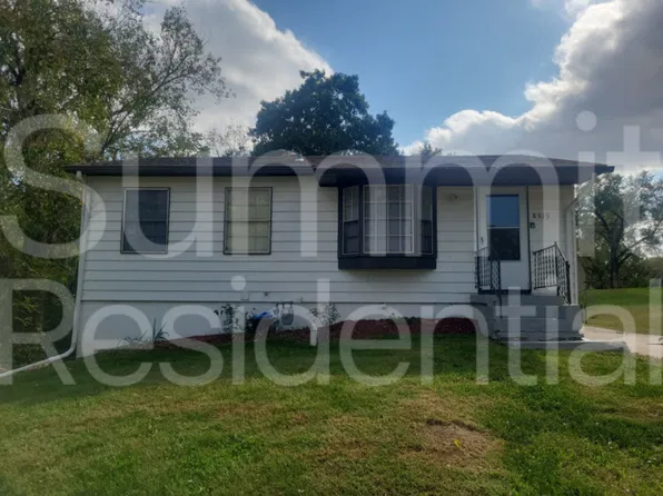8315 Ella Ave, Kansas City, KS 66112