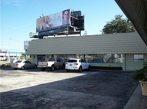 2nd image of 4212 W Kennedy Blvd