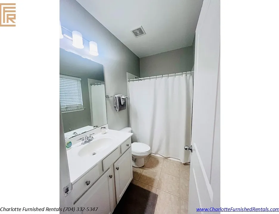 934 Gracie Way — Photo 2
