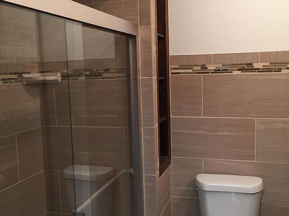 3rd image of 615 W Ferry St APT 7