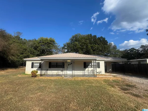 665 Rosewood Cir, Anniston, AL 36201