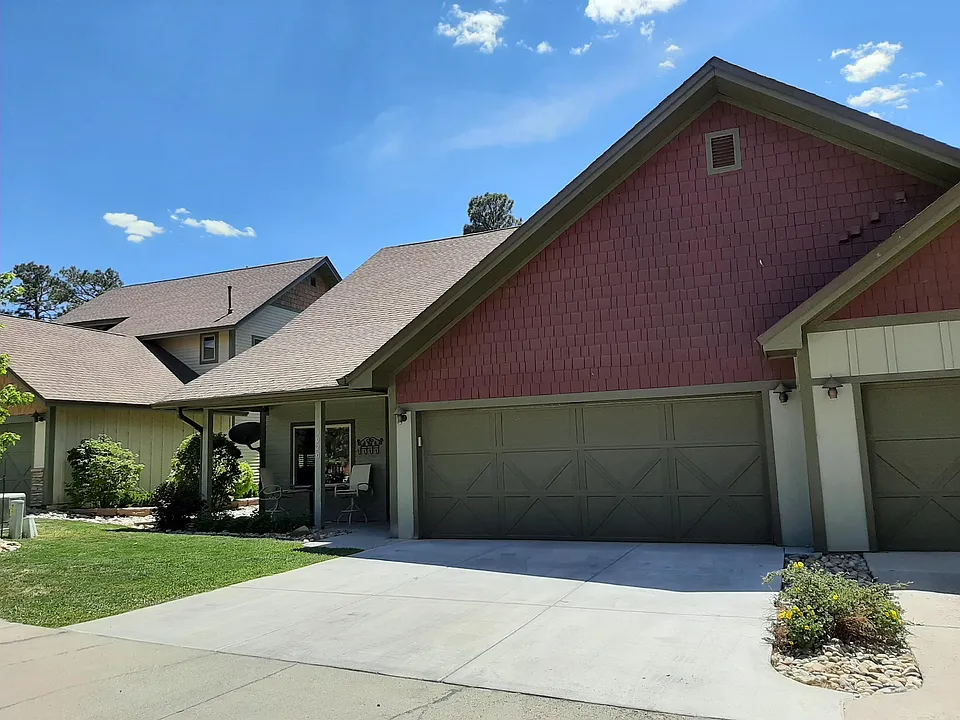 135 Eaton Dr #1020