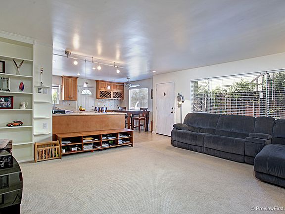 3rd image of 246 Barbara Ave