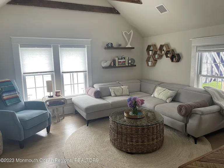 2112 Edgewood Pl — Photo 15