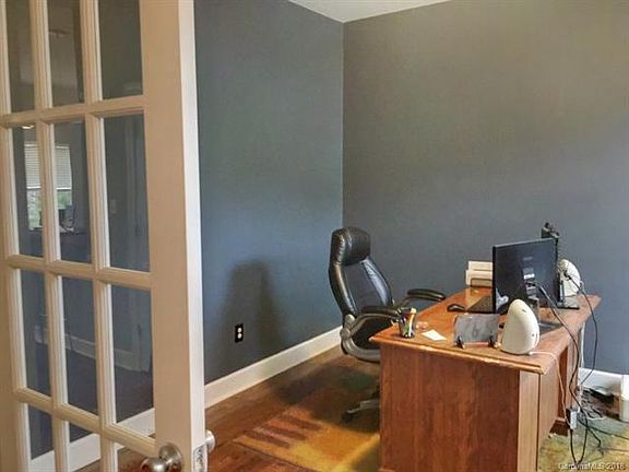 4th image of 6109 Oxwynn Ln