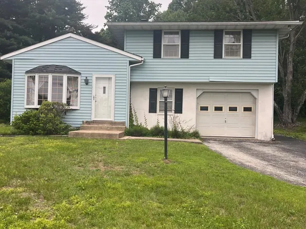 615 Brookhill Rd, West Chester, PA 19380
