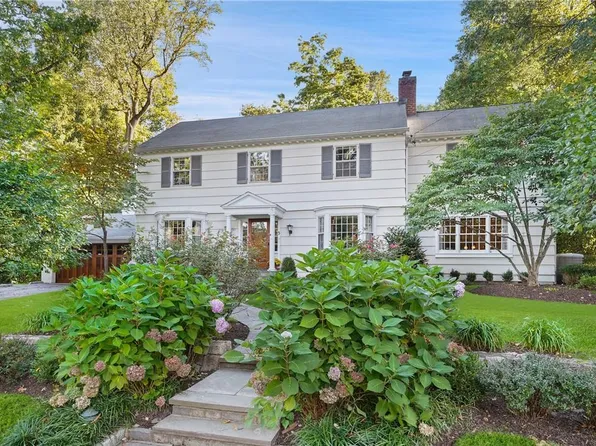 5 Woodland Avenue, Bronxville, NY 10708