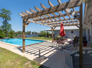 818 W Pierson Dr, Lynn Haven, FL 32444