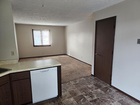 3rd image of 2214 Cottage St