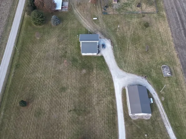 2604 E 1100 North Rd, Milford, IL 60953