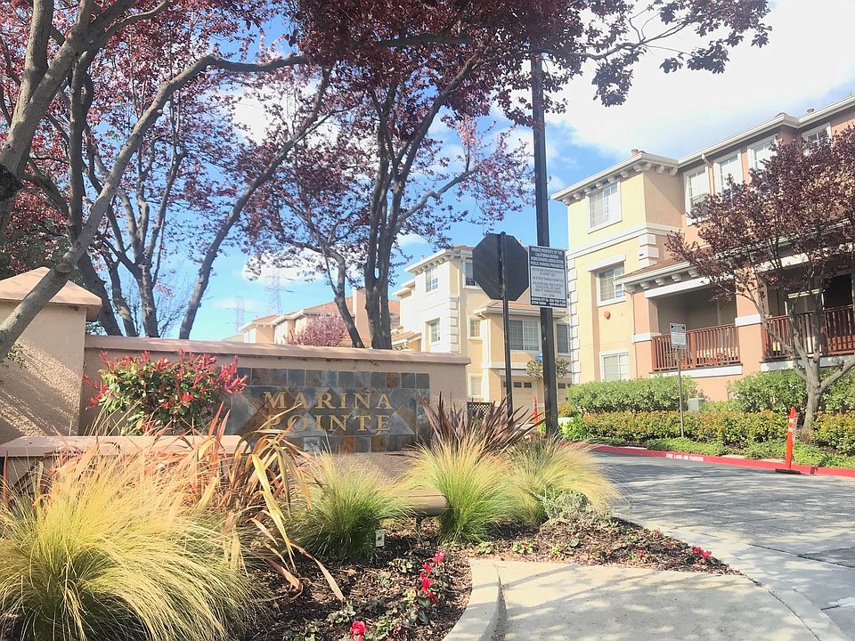 1st image of 206 Moresby Ln #206