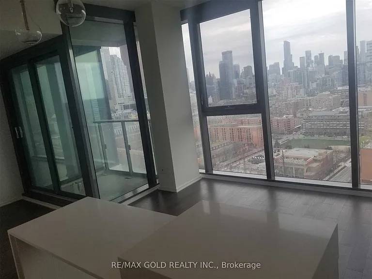 16 Bonnycastle St #2303 — Photo 6