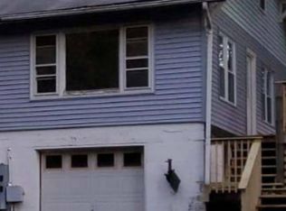 22 Lattintown Rd, Newburgh, NY 12550