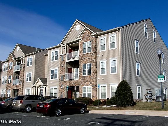 2nd image of 120A W Broadway #2A