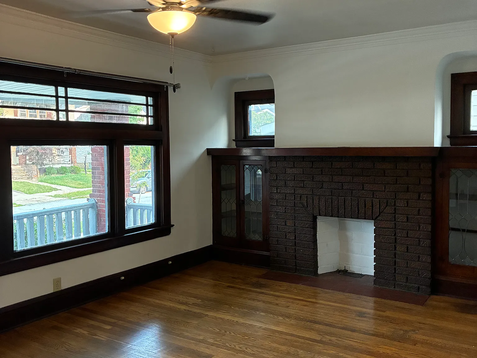 2 bed, 950 sqft, $1,475 — Photo 2
