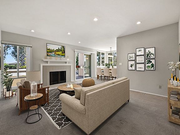 2nd image of 926 Beach Park Blvd APT 5