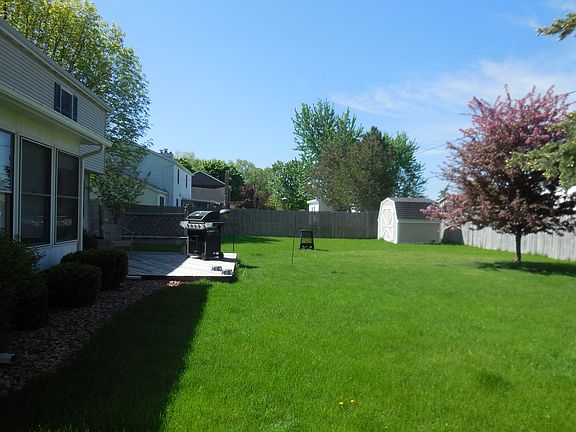 3rd image of 1559 Cranbrook Dr