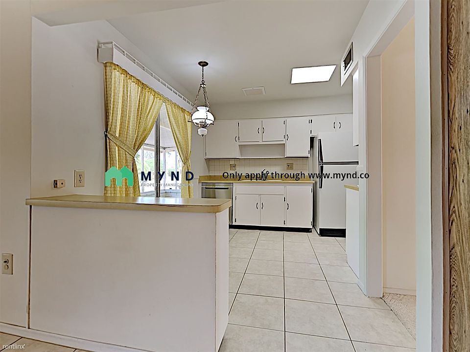1st image of 18626 N Welk Dr #1