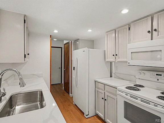 3rd image of 11283 W Dorado Avenue