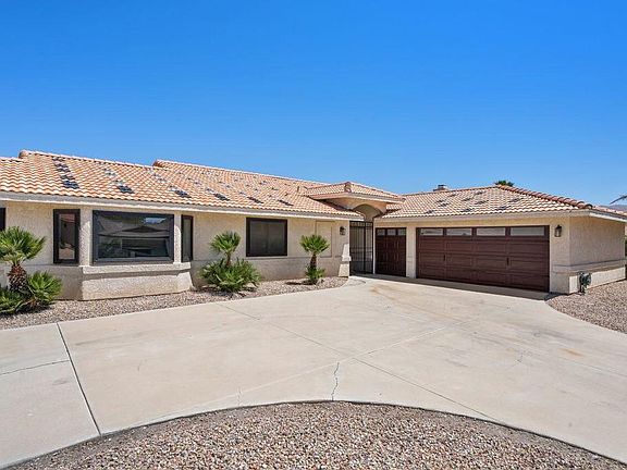 4th image of 64518 Spyglass Ave