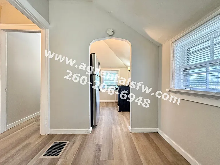 3209 Fairfield Ave — Photo 12