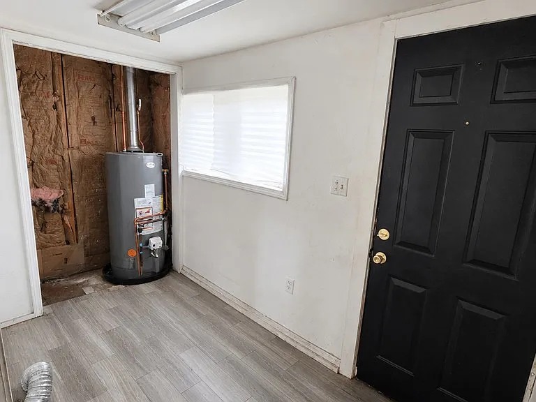 127 Kentucky Ave — Photo 6