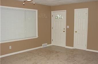 3rd image of 639 S 73rd St