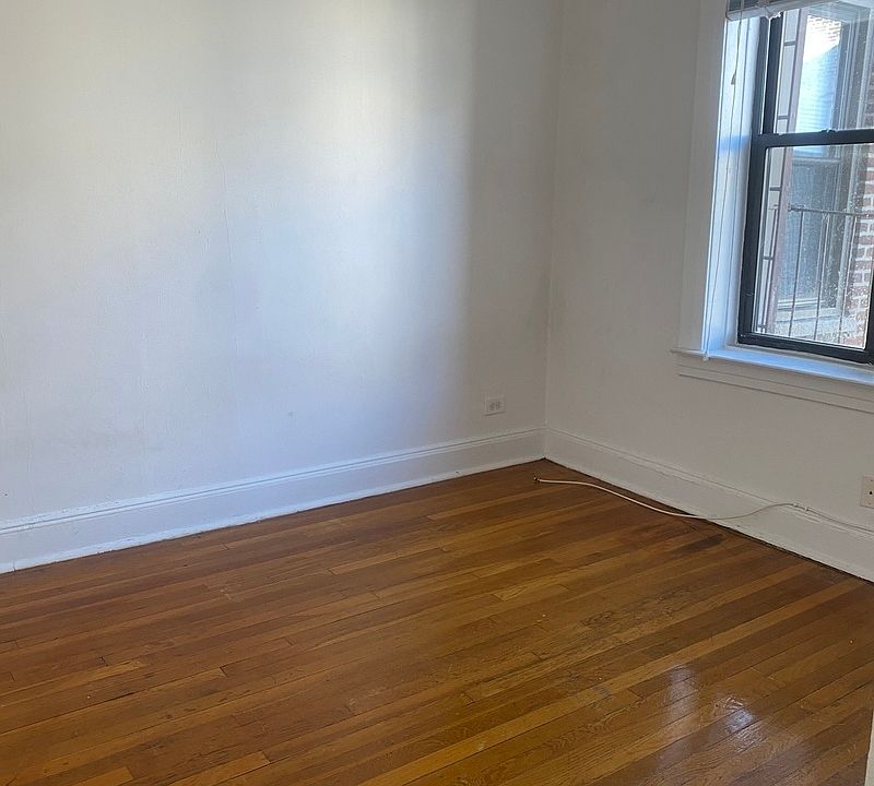 1st image of 2832 44th St APT 43