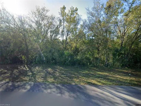 3863 Highlight ST, FORT MYERS, FL 33905