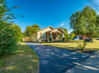 14 N Parkdale Ave, Chattanooga, TN 37411