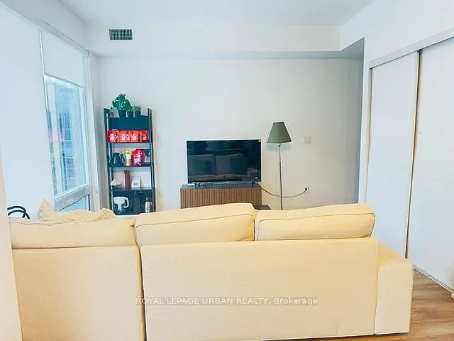 20 Edward St #602 — Photo 8