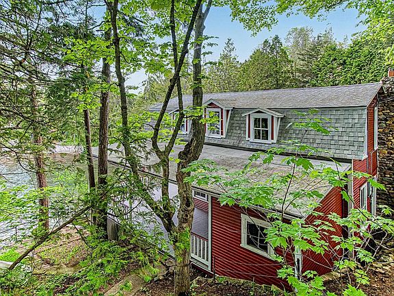 5th image of 526 Flat Rock Road