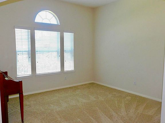 4th image of 22526 Miramar Crest Dr