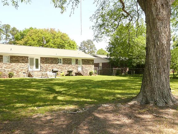 Large fenced in back yard