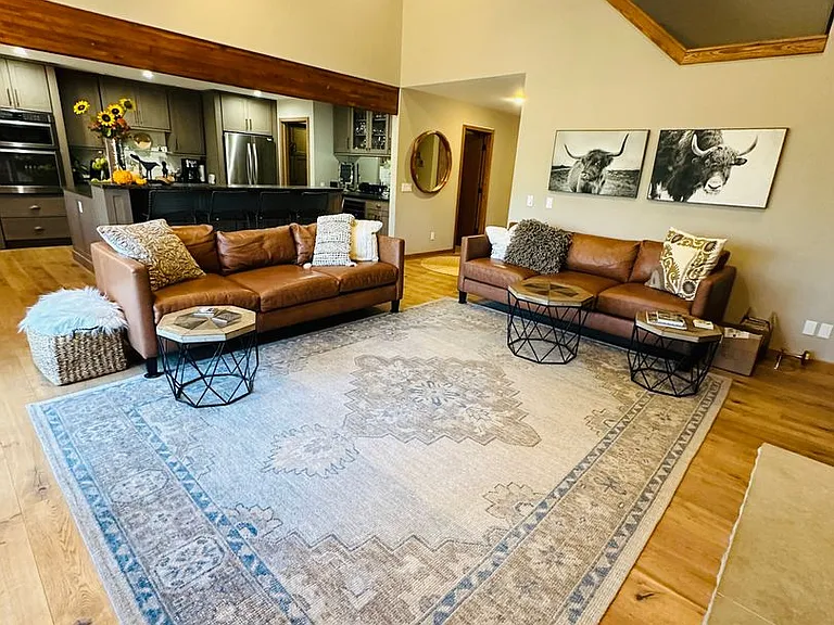 6245 Summit Ct — Photo 9