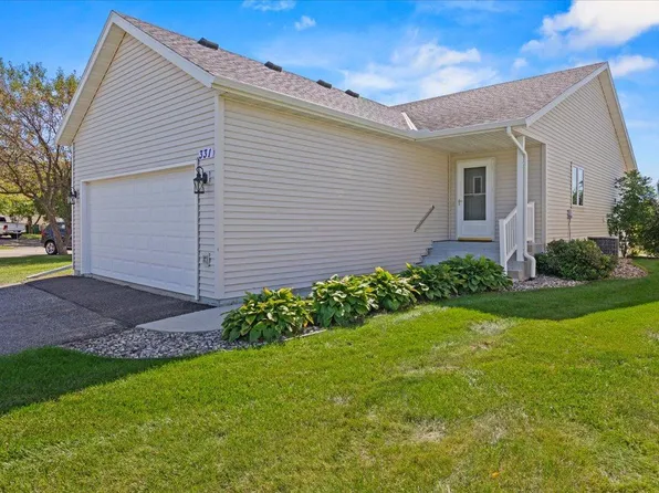 331 Sunfish Ln, Winsted, MN 55395