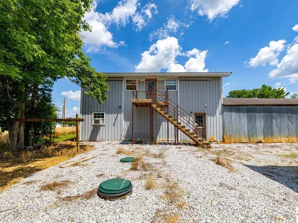1435 Cherry Corner Rd, Murray, KY 42071