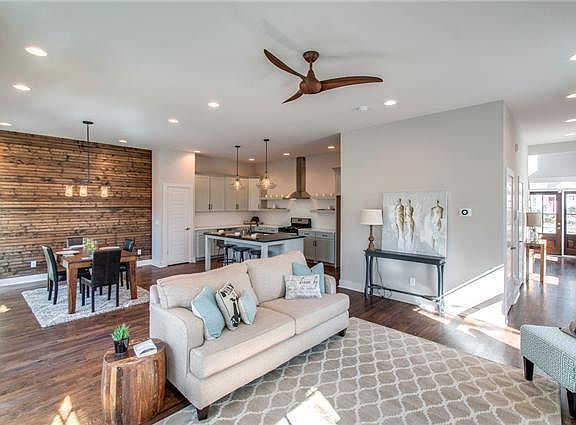 4th image of 504B Acklen Park Dr