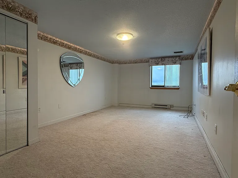 198 Burkhall St #505 — Photo 6