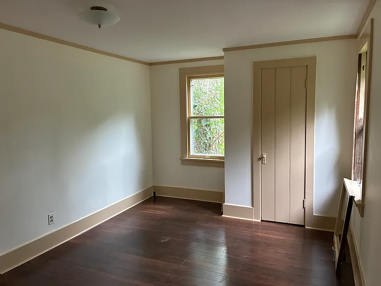 smaller bedroom