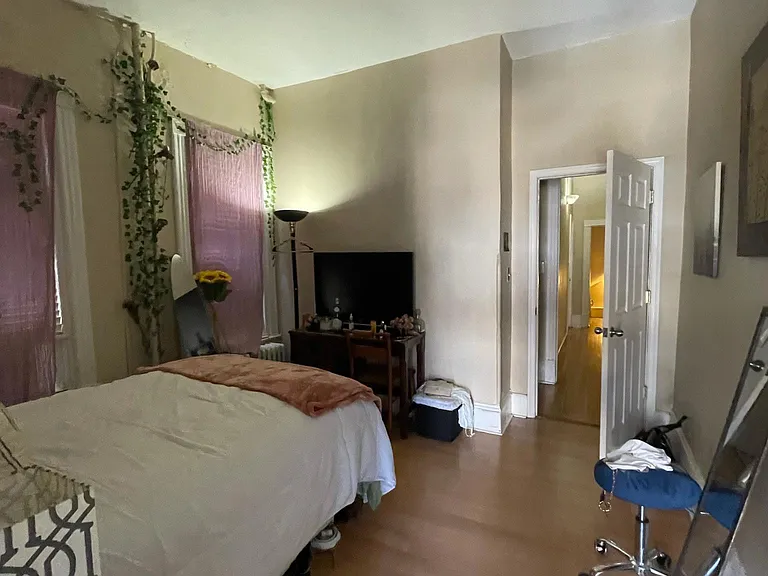 1353 Irving St NW #3 — Photo 2