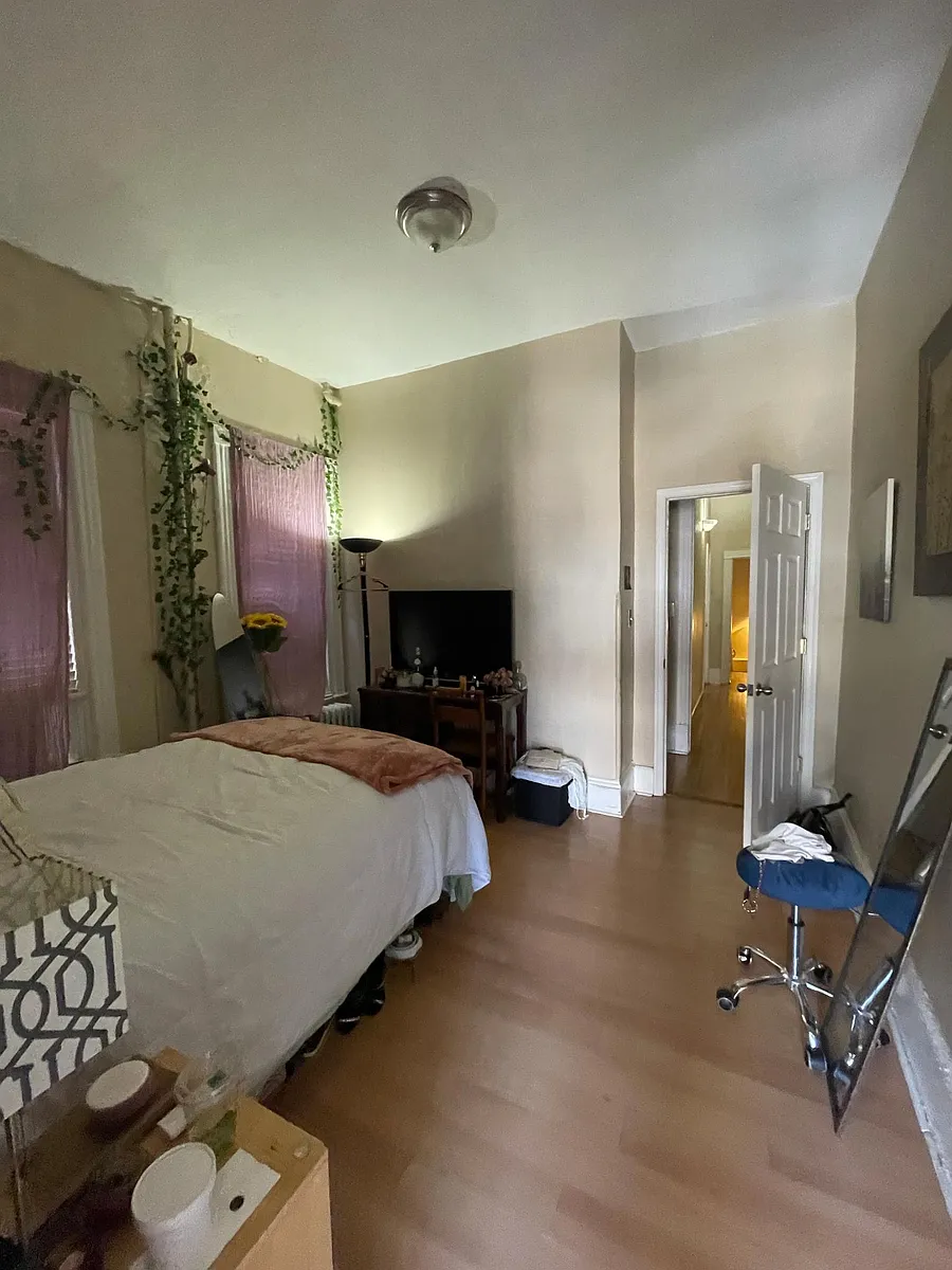 Building Photo - 1353 Irving St NW #3