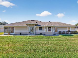 21618 Queen Elizabeth Ct, Leesburg, FL 34748