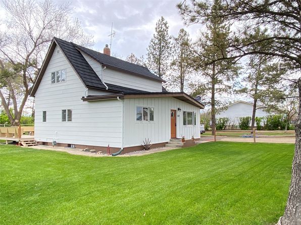 110 1st St NW, Rudyard, MT 59540