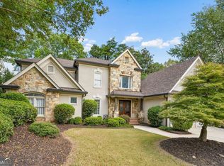 715 Clubside Dr, Roswell, GA 30076