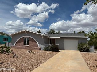905 E Clouse St, Pearce, AZ 85625