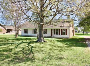 20085 Sallie Dr, Plaquemine, LA 70764