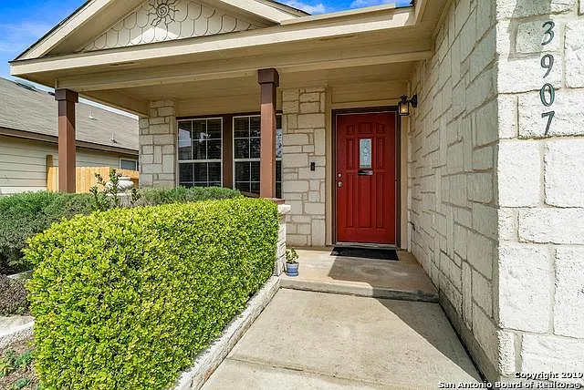 3907 Torey Mesquite — Photo 2