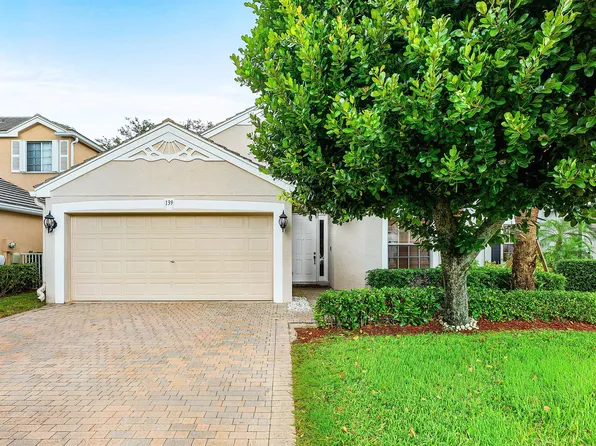 139 Berenger Walk, Royal Palm Beach, FL 33414
