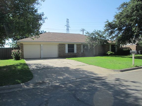 2nd image of 7132 Meadow Park Dr N